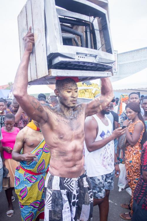 Pictured: Ryan Brathwaite in “within the sand and the sea: a meditation on lost and forgotten places and people”, directed by Charlotte Brathwaite at Chale Wote Festival, Accra, Ghana.